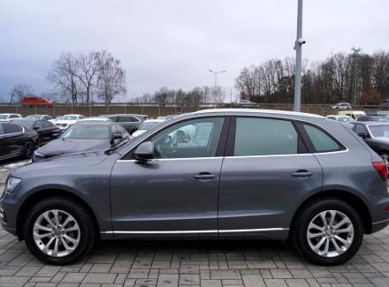 Audi - Q5