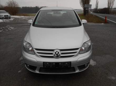 Volkswagen - Golf
