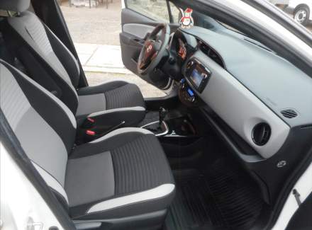 Toyota - Yaris