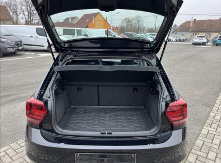 Volkswagen - Polo