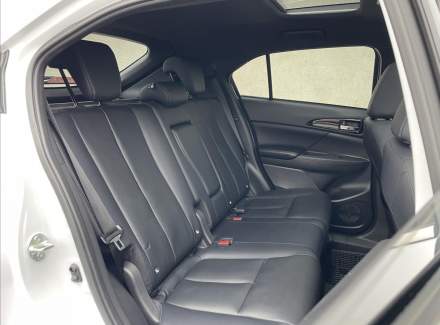 Mitsubishi - Eclipse Cross