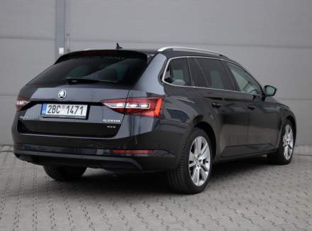 Škoda - Superb