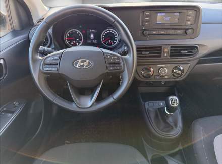 Hyundai - i10