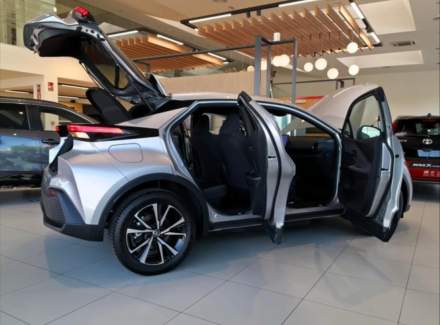 Toyota - C-HR