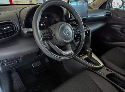 Toyota - Yaris Cross