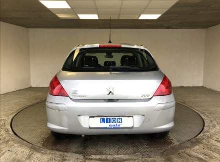 Peugeot - 308