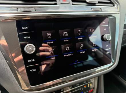 Volkswagen - Tiguan 2.0 TDI (150 Hp) 4MOTION DSG