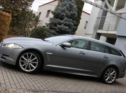 Jaguar - XF