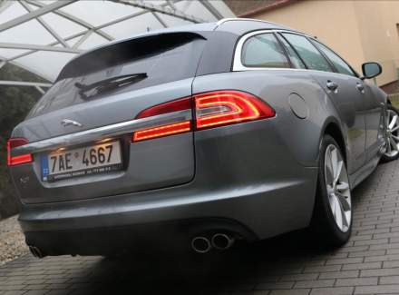Jaguar - XF