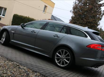 Jaguar - XF