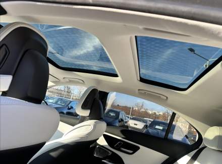 Mercedes-Benz - C-class