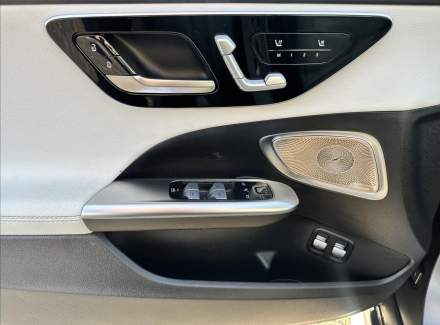 Mercedes-Benz - C-class