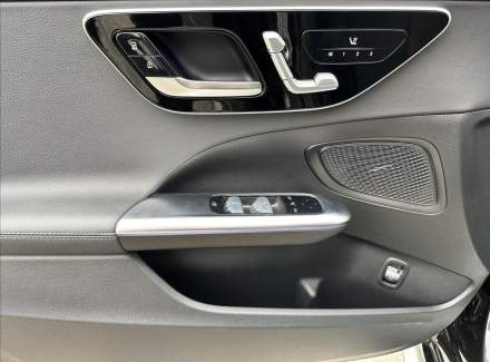 Mercedes-Benz - C-class