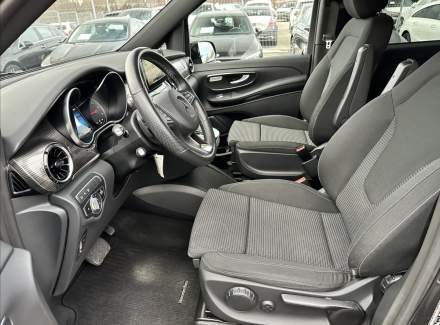 Mercedes-Benz - V-class