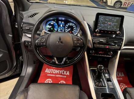 Mitsubishi - Eclipse Cross