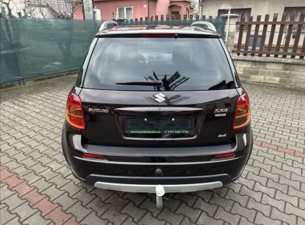 Suzuki - SX4