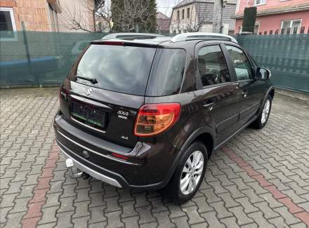 Suzuki - SX4