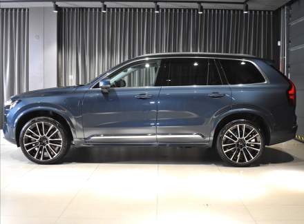 Volvo - XC90