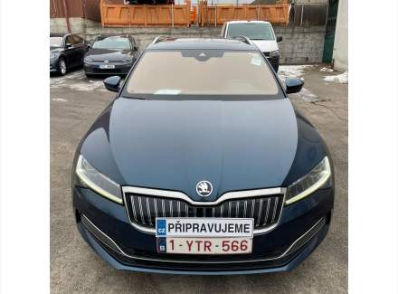Škoda - Superb
