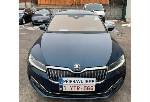 Škoda - Superb