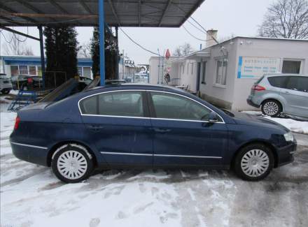 Volkswagen - Passat