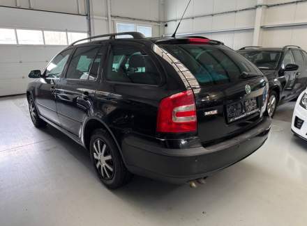 Škoda - Octavia