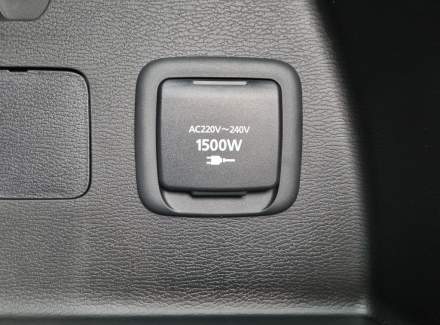 Mitsubishi - Outlander