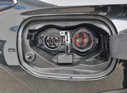 Mitsubishi - Outlander