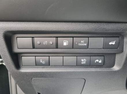 Mitsubishi - Outlander