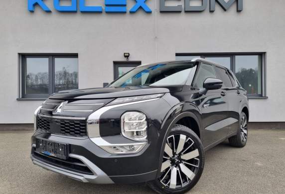 Mitsubishi - Outlander