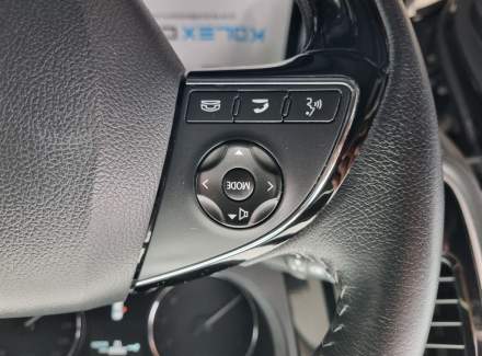 Mitsubishi - Outlander