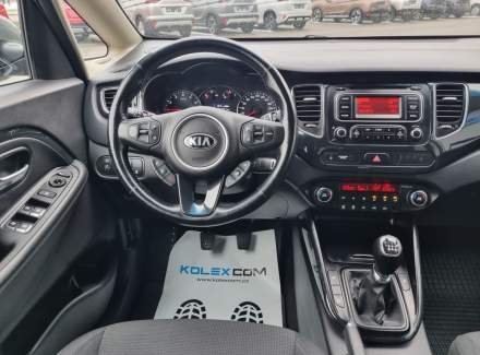 Kia - Carens