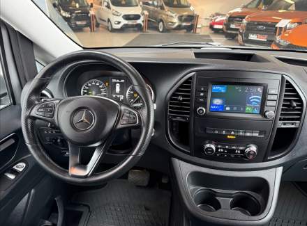Mercedes-Benz - Vito