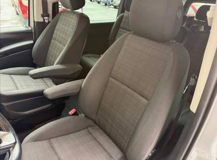 Mercedes-Benz - Vito