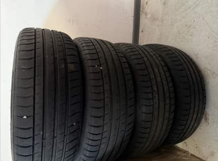 Mercedes-Benz - V-class