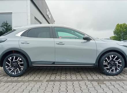 Kia - XCeed