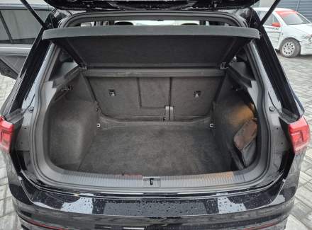 Volkswagen - Tiguan R-Line 1.5 TSI (150 Hp) ACT DSG