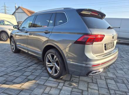 Volkswagen - Tiguan