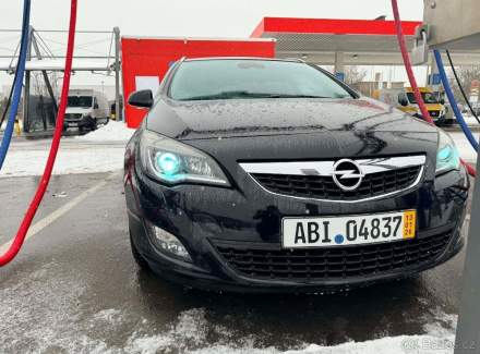 Opel - Astra