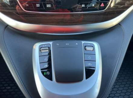 Mercedes-Benz - V-class