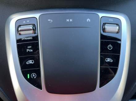 Mercedes-Benz - V-class