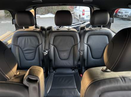 Mercedes-Benz - V-class