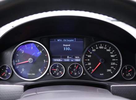 Volkswagen - Touareg