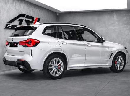 BMW - X3