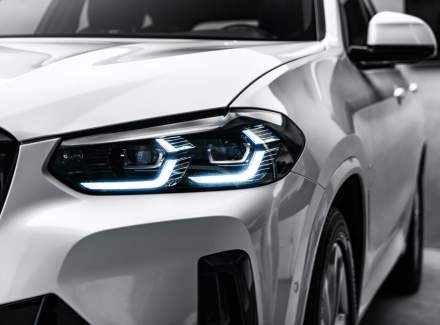 BMW - X3