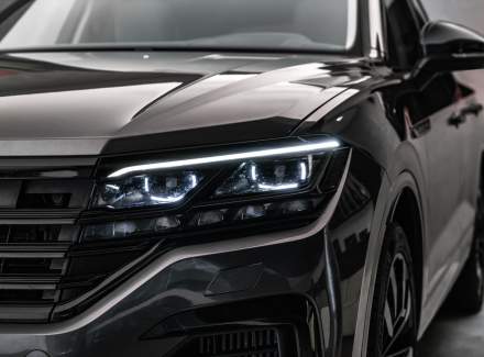 Volkswagen - Touareg