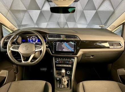 Volkswagen - Touran