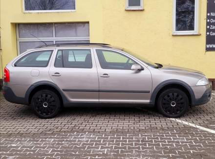 Škoda - Octavia