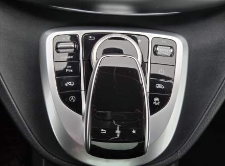 Mercedes-Benz - V-class