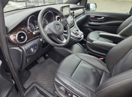 Mercedes-Benz - V-class